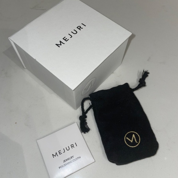 Mejuri 14k Gold Boyfriend Paperclip Bracelet - Picture 5 of 10